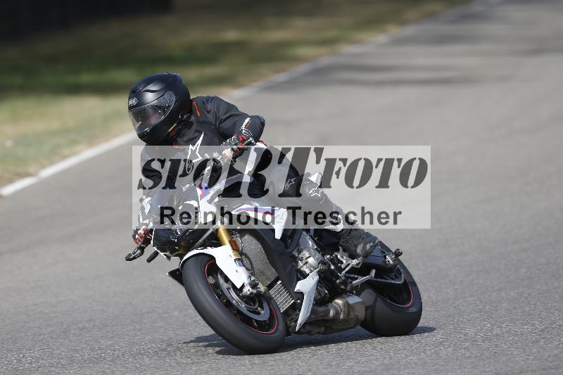 /37 09.08.2026  Pluess Motosport ADR/Einsteiger/unklar